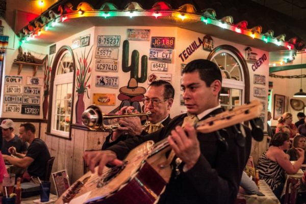 Mariachi band at El Paso Cafe (photo courtesy ddimick)