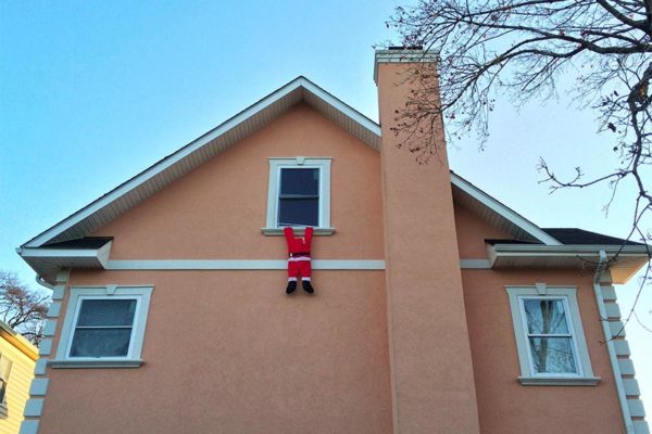 "Santa missed the chimney" at a house in South Arlington (Flickr pool photo by Ddimick)