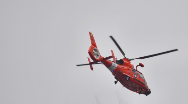 Coast Guard helicopter (Flickr pool photo by J. Sonder)