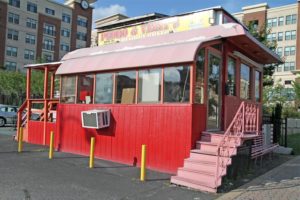 Pedro and Vinny's closed on Columbia Pike