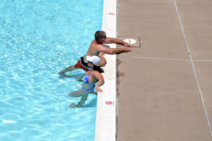 Heat advisory hits Arlington as locals take to the swimming pool (file photo)