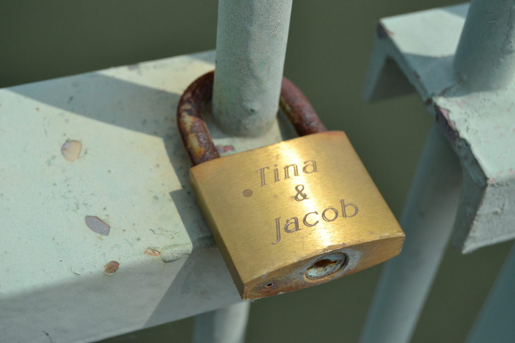 Love Locks' Showing Up on Key Bridge Railings