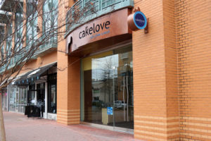 Cakelove in Shirlington closes