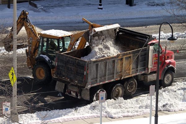 Snow removal in Pentagon City 2/17/15
