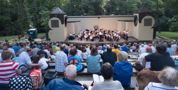 "Pops for Pets" concert at Lubber Run Amphitheater (Flickr pool photo by John Sonderman)