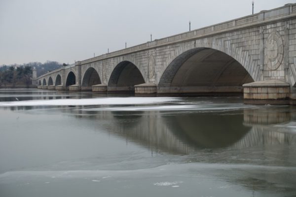 Memorial Bridge mid-winter (Flickr pool photo by John Sonderman)