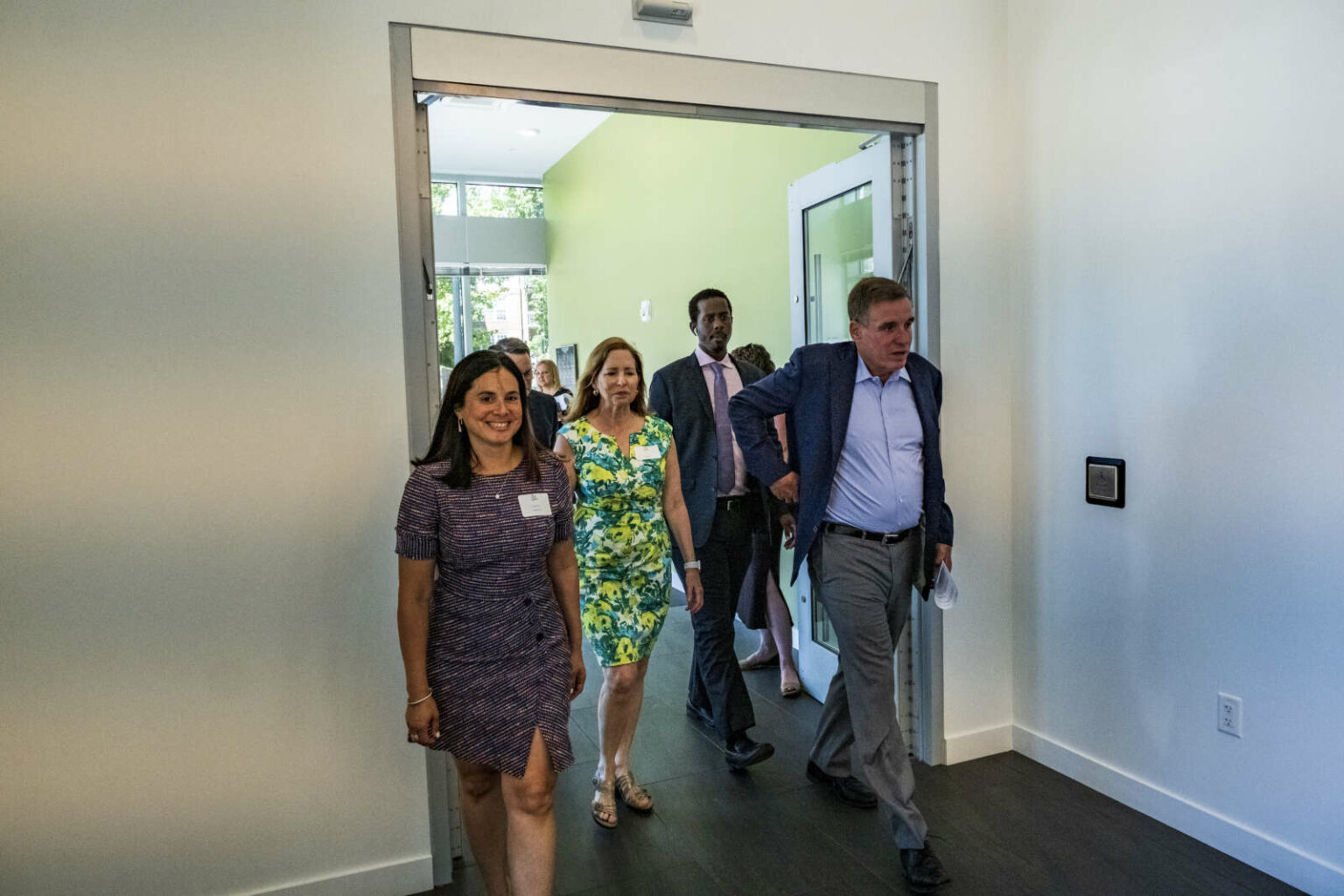 APAH Unveils New Affordable Housing Complex in Rosslyn