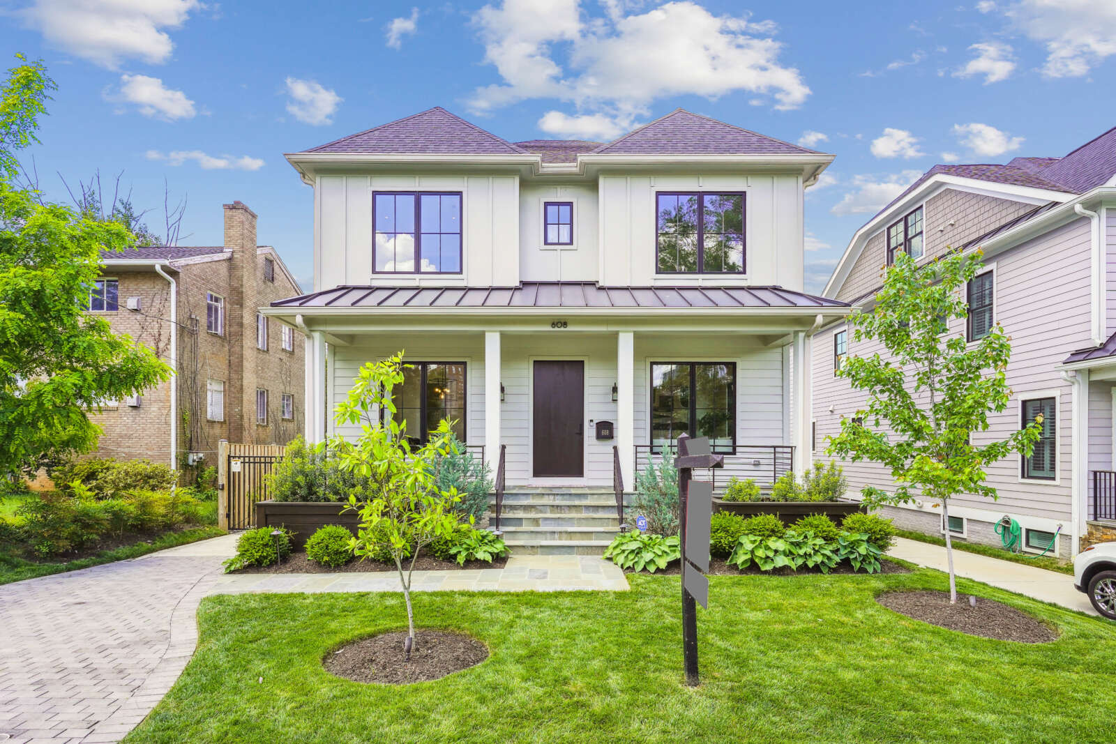 Fmr. Capitals head coach's Ballston home goes on market today - Vimarsana News