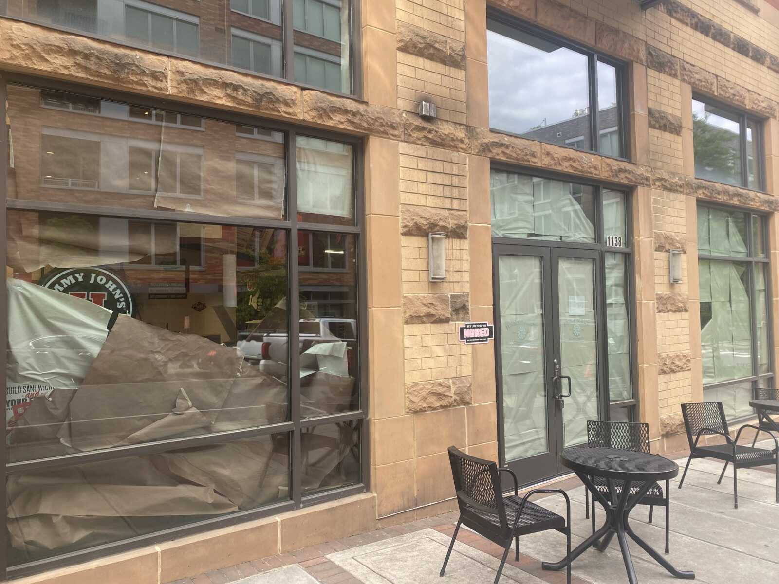 Jimmy John's in Clarendon appears to have closed, possibly for good - Vimarsana News
